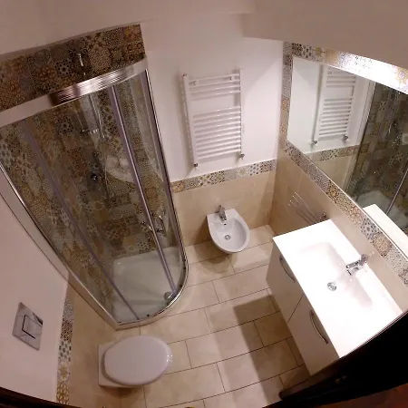 Arisea Apt * Naples